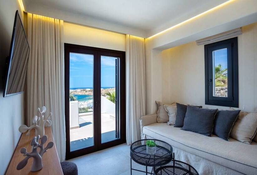 سوییت سوپریور با چشم‌انداز دریا, Tropicana Hotel , Suites & Villas Mykonos
