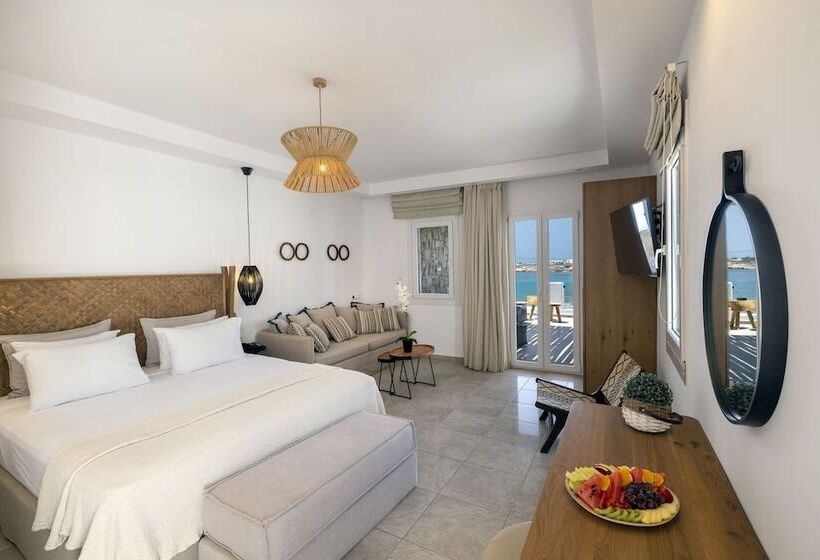 سوئیت اجرایی با مشاهده, Tropicana Hotel , Suites & Villas Mykonos