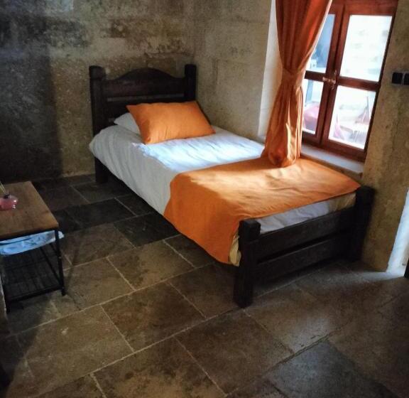 Quarto Triplo Comfort, Cappadocia Cave House