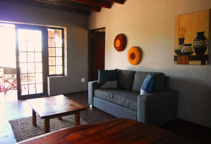 샬레, Mangwa Valley Game Lodge & Spa