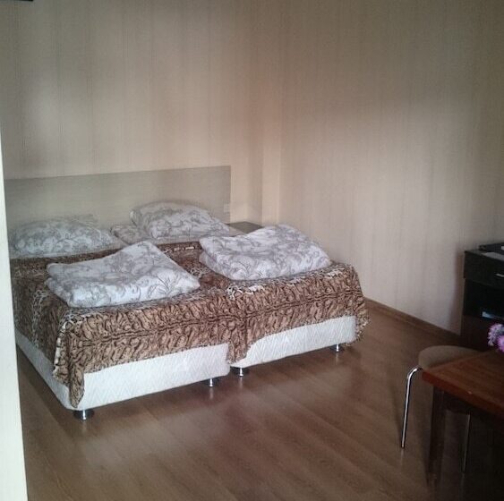 اتاق استاندارد چهار تخته, Vavilon   Hostel