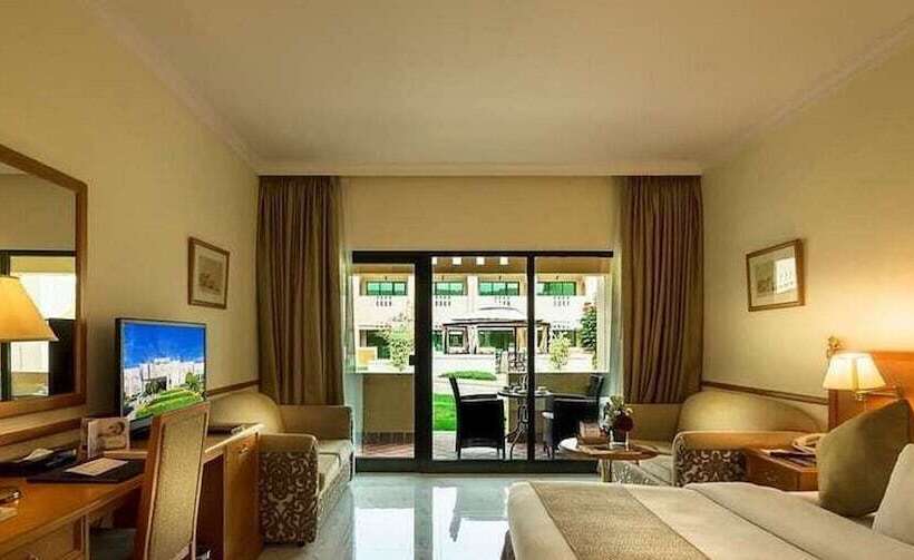 스탠다드 룸, Golden Tulip Nizwa