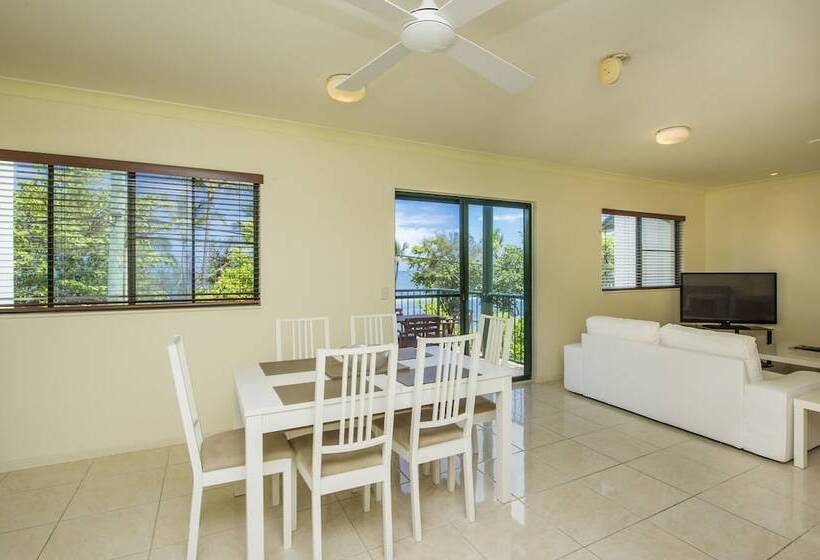 Апартаменты 1 Спальня Вид на Море, Magnetic Sunsets Resort