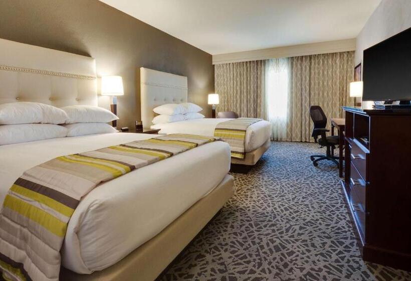 Номер Deluxe Адаптированный для Инвалидов, Drury Plaza Hotel Cape Girardeau Conference Center