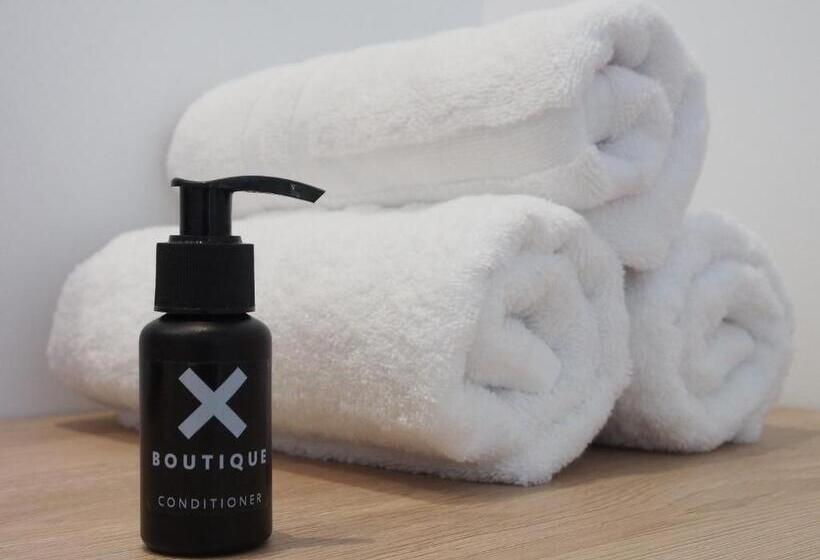Quarto Basic, Boutique X Pueblo, Benalmádena