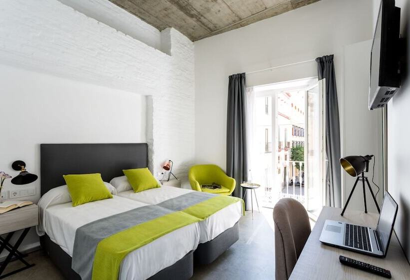 اتاق استاندارد با چشم‌انداز شهر, La Puerta De Palacio  Adults Only