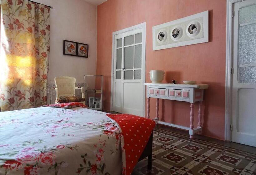 Трехместный Номер Стандарт с Балконом, La Solana, Alojamiento Y Alfarería