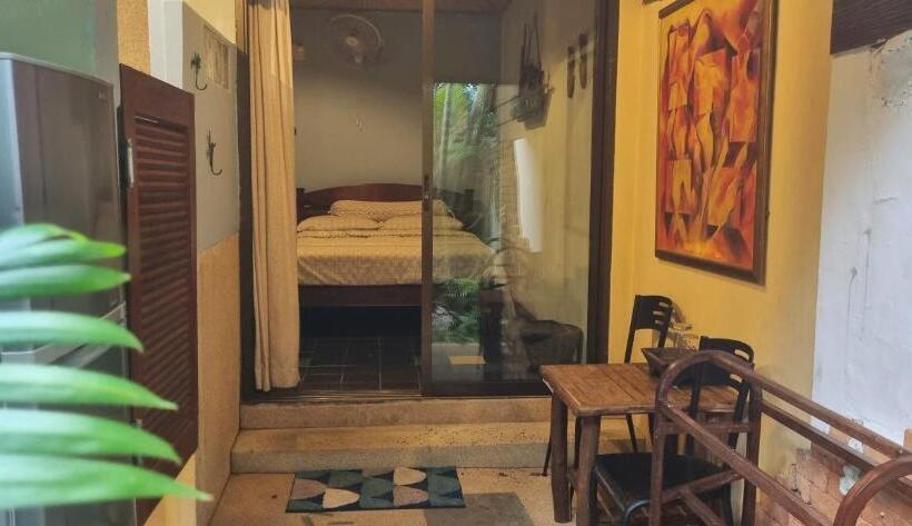 اتاق استاندارد با چشم‌انداز باغ, Shanti Lodge Phuket