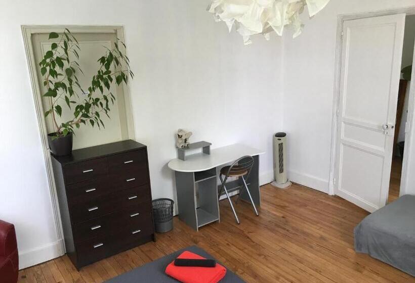 Трехместный Номер Стандарт Совместная Ванная, Chez Dan Et Véro   Chambre D Hôte