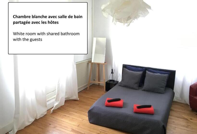 Трехместный Номер Стандарт Совместная Ванная, Chez Dan Et Véro   Chambre D Hôte