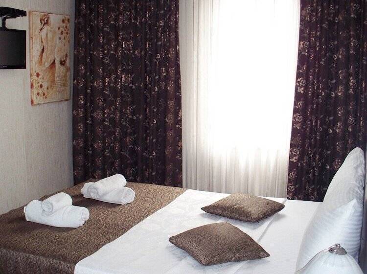 Quarto Estandar, Gozde Pansiyon Otel