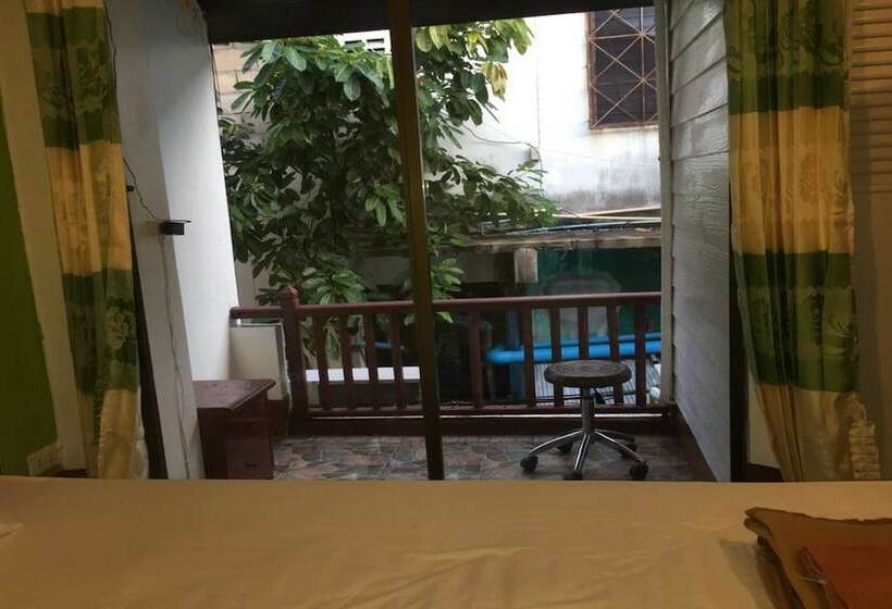 Номер Стандарт, Lucky Guest House