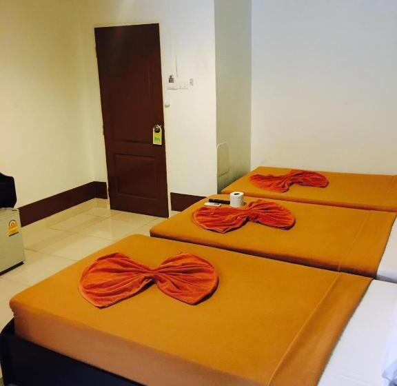 Трехместный Номер Deluxe, Lucky Guest House
