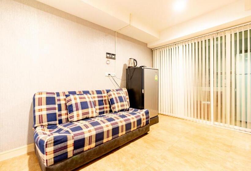 高级大房间, Oun Residence