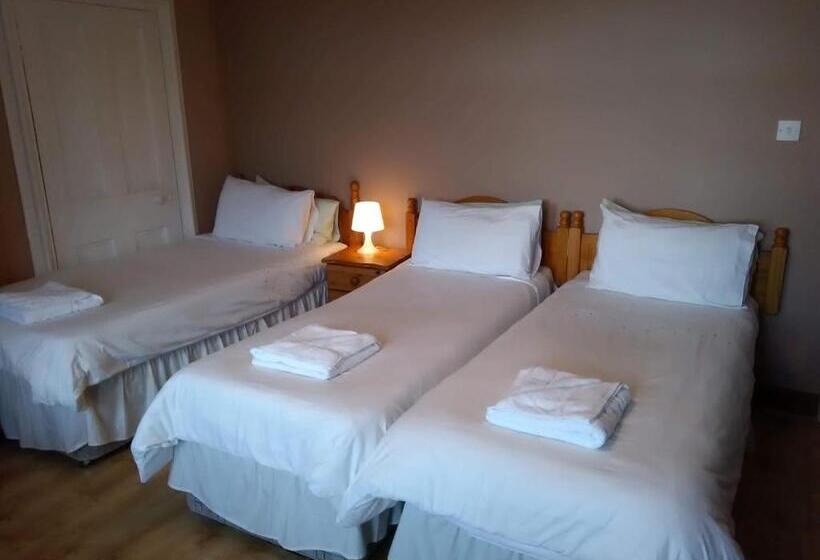 Triple Room Sea View, Arbour Guest House
