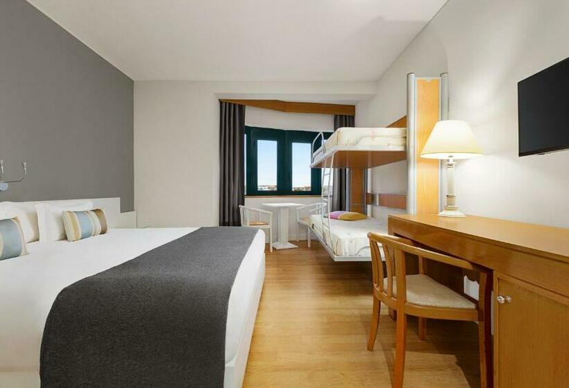 Стандартный Номер Кровать Кинг, Tryp By Wyndham Montijo Parque