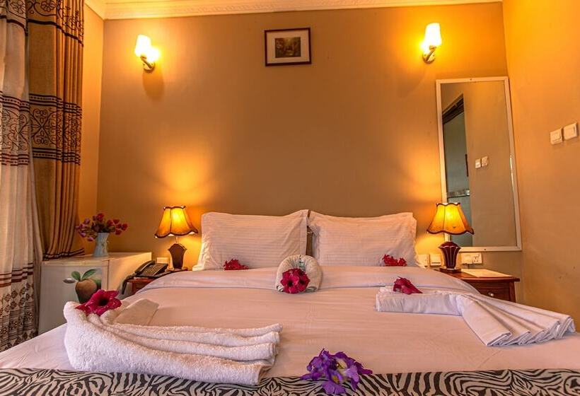 싱글 디럭스 룸, The Lahe Hotels