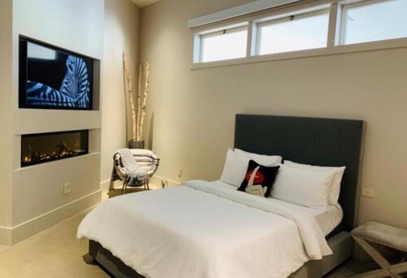 스위트 퀸침대, R Inn Napa