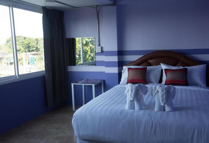 اتاق استاندارد, Baan Chang Hotel & Coffee House