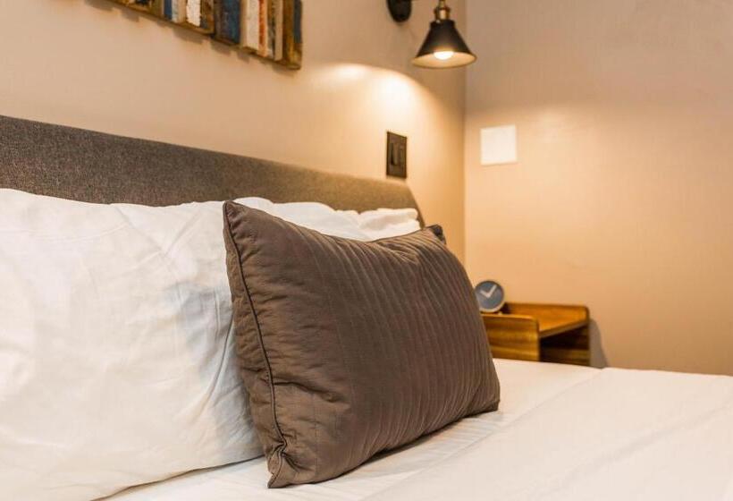Standard Szoba, Villa Dubois Guest House