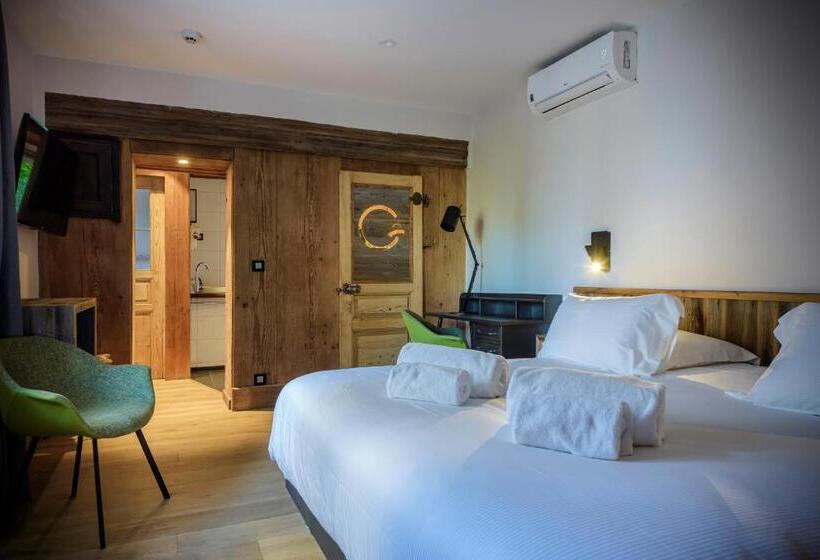 Номер Deluxe, La Garenne