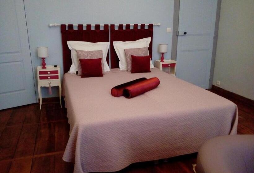 Quarto Estandar, Aux Rosiers