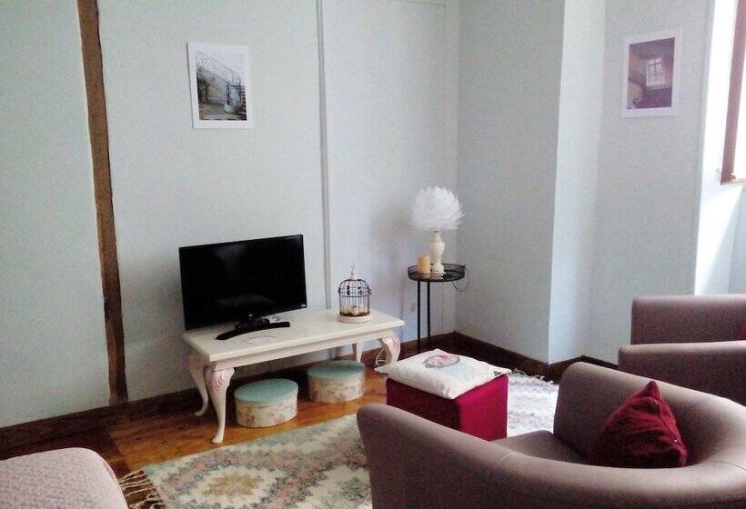 Quarto Estandar, Aux Rosiers