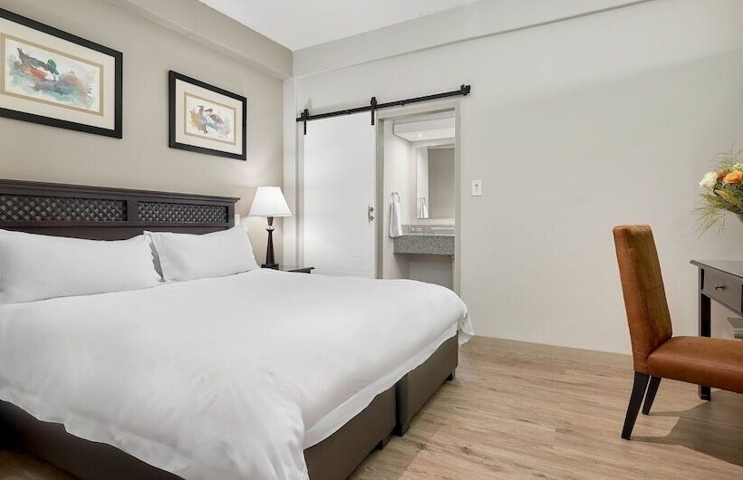 디럭스 룸, Anew Hotel Capital Pretoria