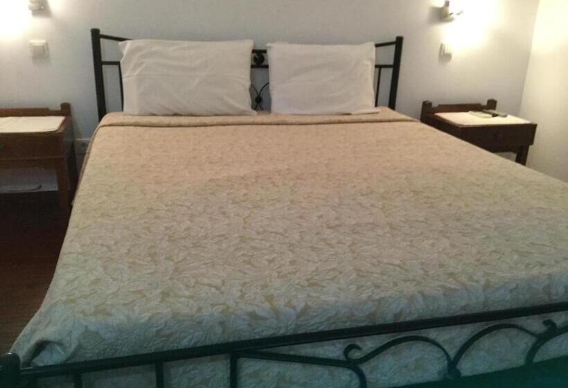 Апартаменты 1 Спальня, Captain's Suites