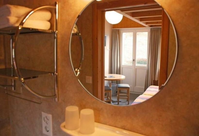 Quarto Estandar, Alpenblick