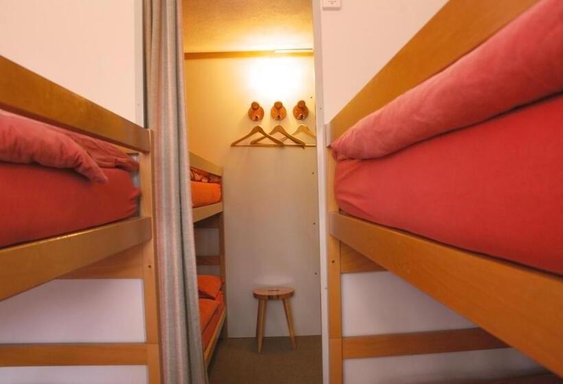 Cama em Quarto Compartilhado, Alpenblick
