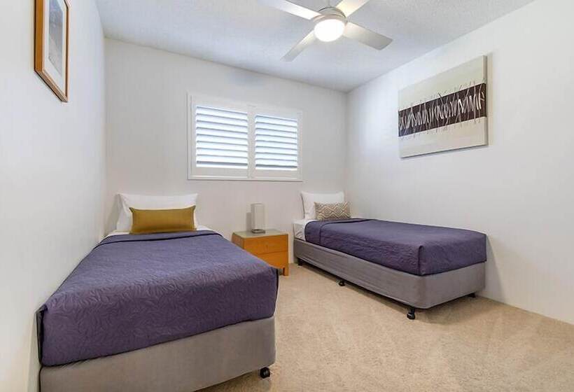 1 Bedroom Apartment River View, Regatta Noosa