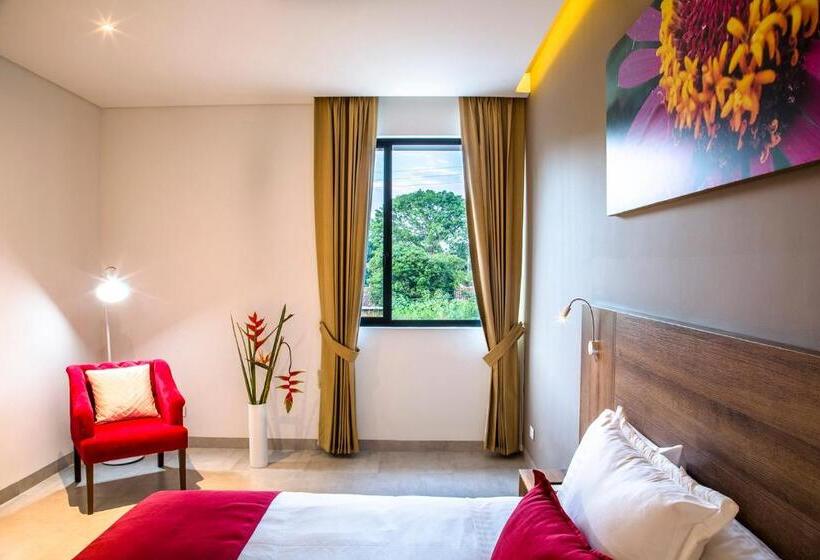 Business Kamer, Pance 122 Wellness Spa