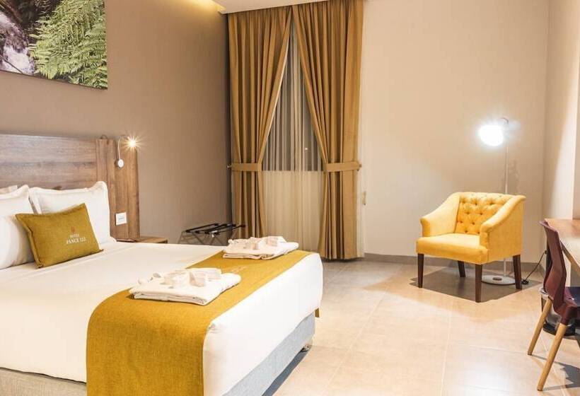 Business Kamer, Pance 122 Wellness Spa