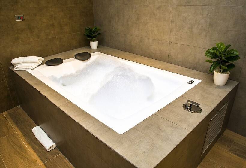 Люкс Повышенной Комфортности, Pance 122 Wellness Spa