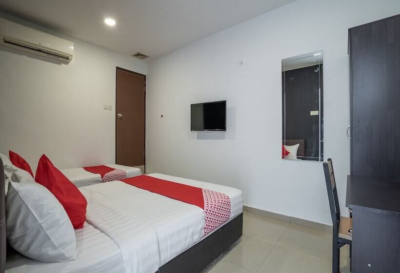 سوییت سوپریور, Rest & Go Hotel Klang By Oyo Rooms