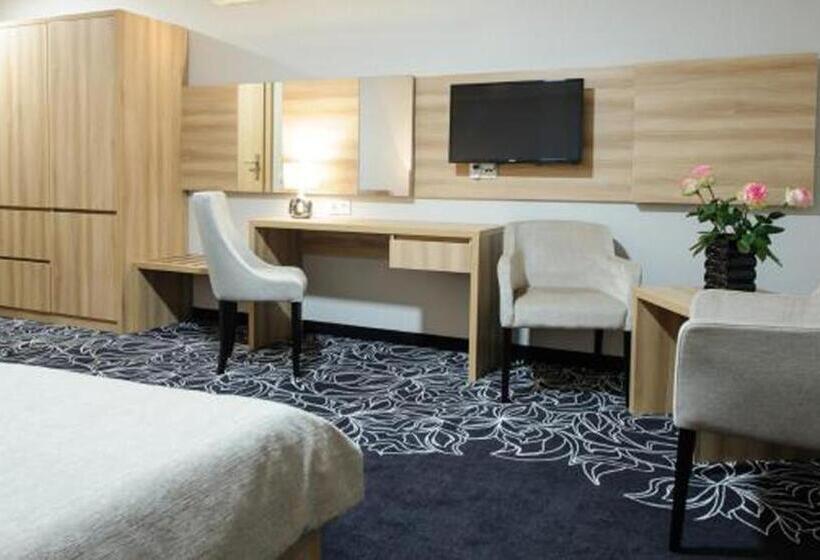 Номер Deluxe с Балконом, Teodorka Med & Spa