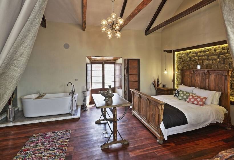 سوئیت پرزیدنت, On Hotel Boutique