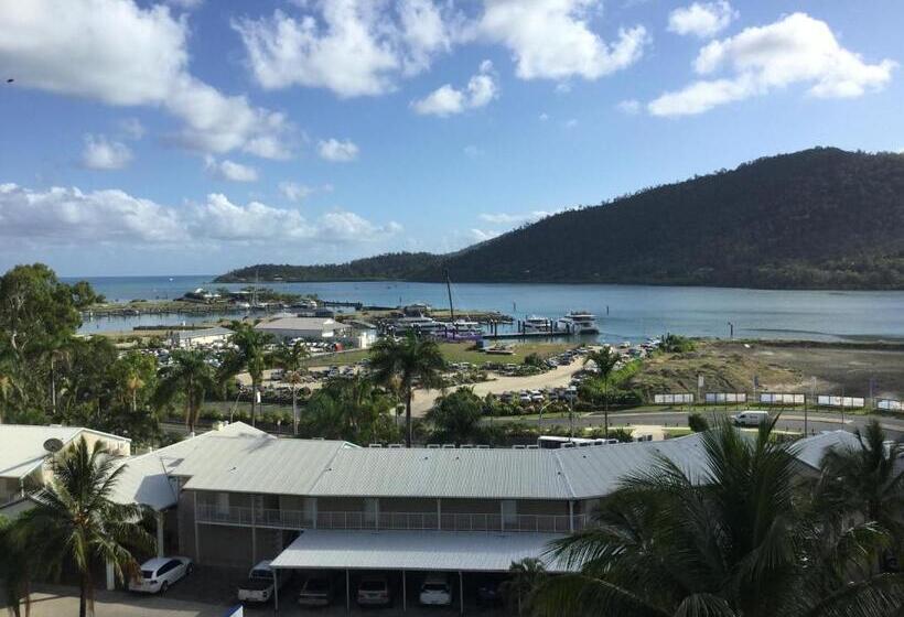 Escritório Superior, Coral Sea Vista Apartments