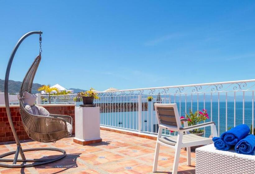 Suite Havudsigt, The Paramar Beachfront Boutique Hotel With Breakfast Included   Downtown Malecon