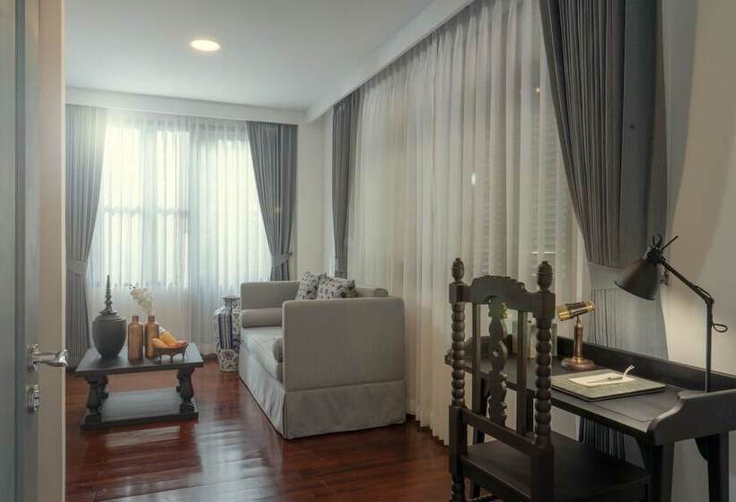 주니어 스위트, Souphattra Hotel Luang Prabang
