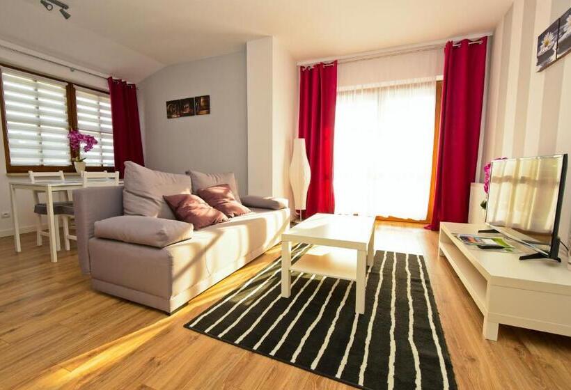 דירה בת חדר שינה 1 עם מרפסת, Poduszka Apartamenty Zdrojowe