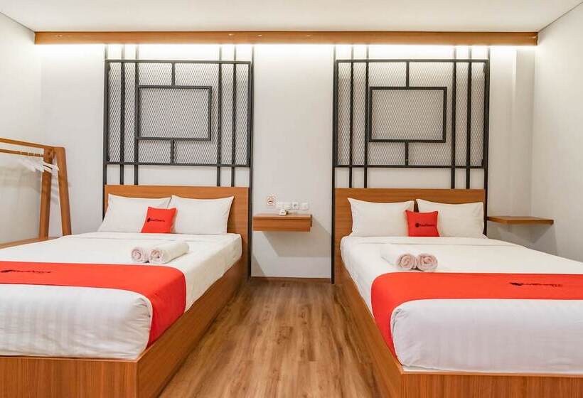 חדר משפחתי, Reddoorz Plus @ Doorman Guest House