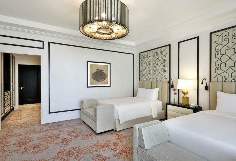 غرفة ديلوكس مطلة على المدينة, The St. Regis Amman