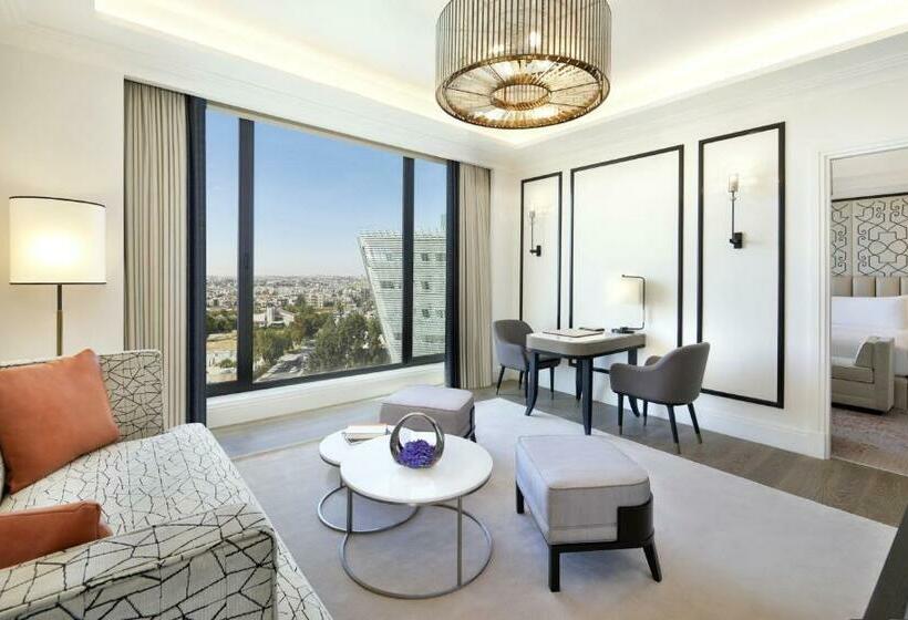 جناح سرير كينج, The St. Regis Amman