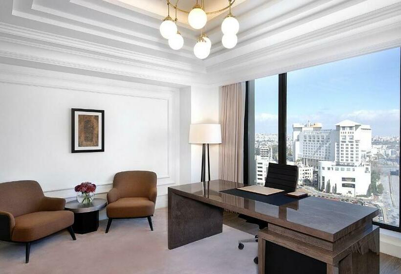 جناح سرير كينج, The St. Regis Amman
