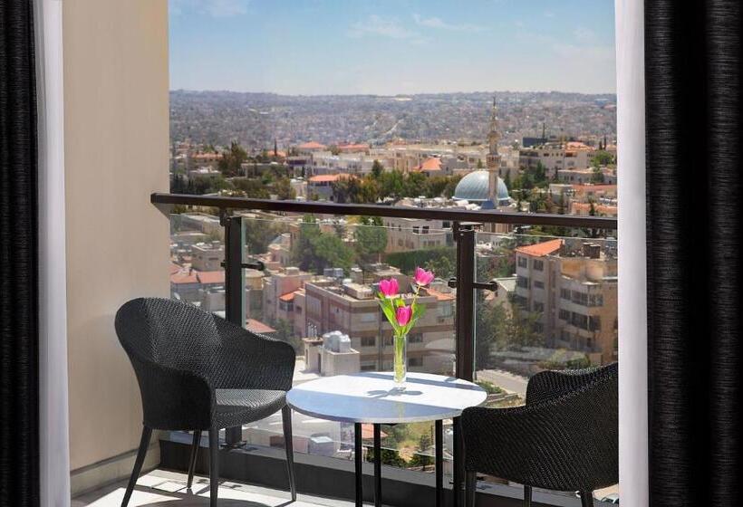 جناح سرير كينج, The St. Regis Amman