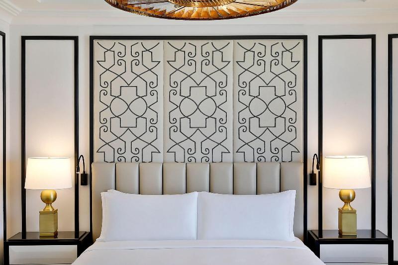 غرفة ديلوكس سرير كينج, The St. Regis Amman