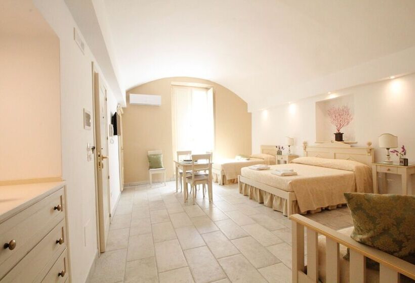 استودیوی سوپریور, Duomo Gallipoli B&b And Apartments