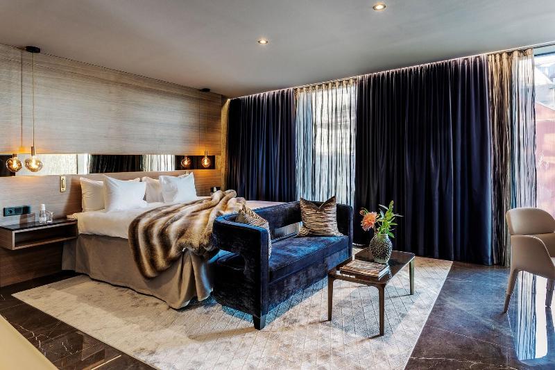 Deluxe Junior Suite, Riverton